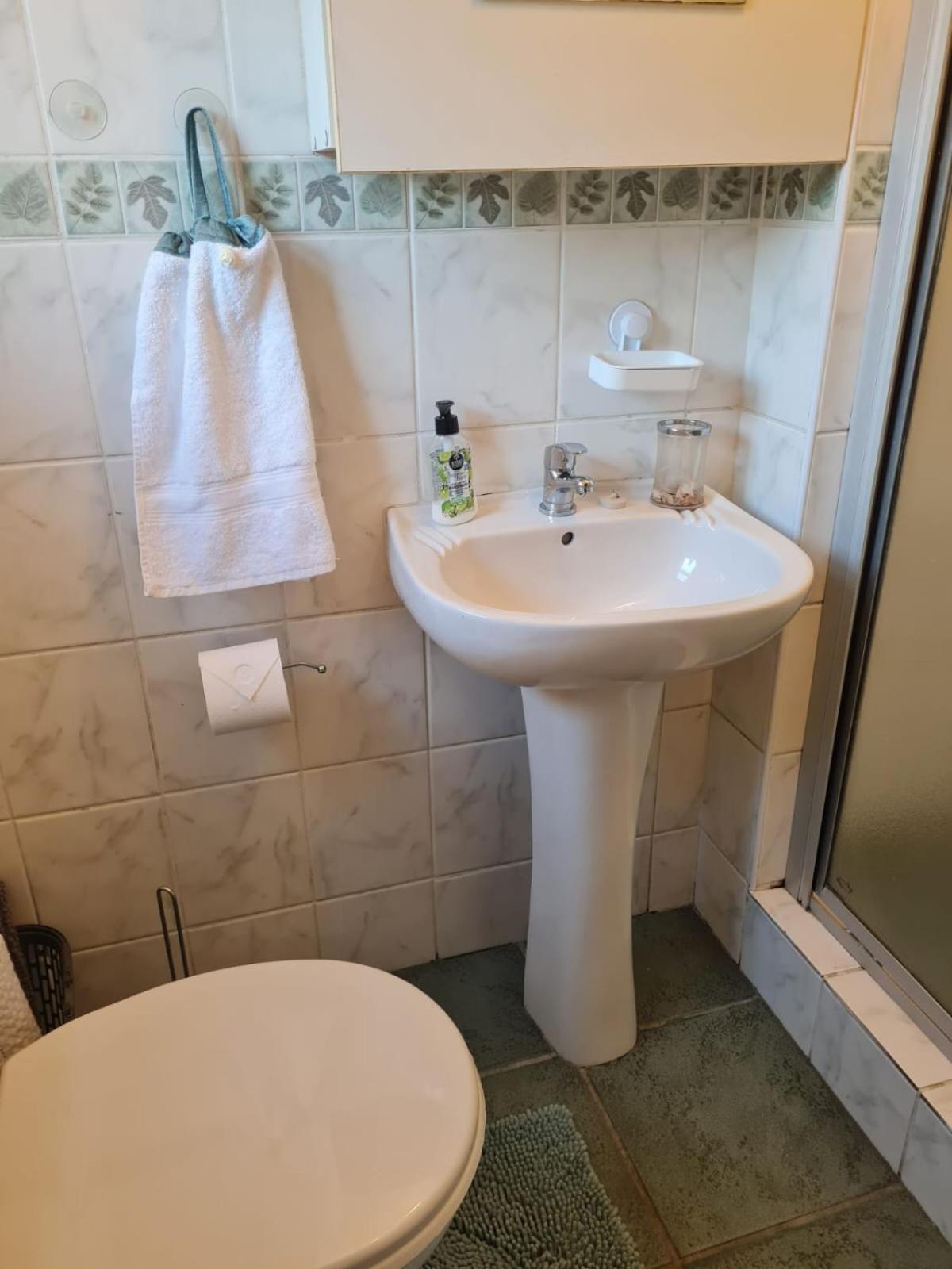 Apartment Greenleaf Fully Furnished Separate Entrance